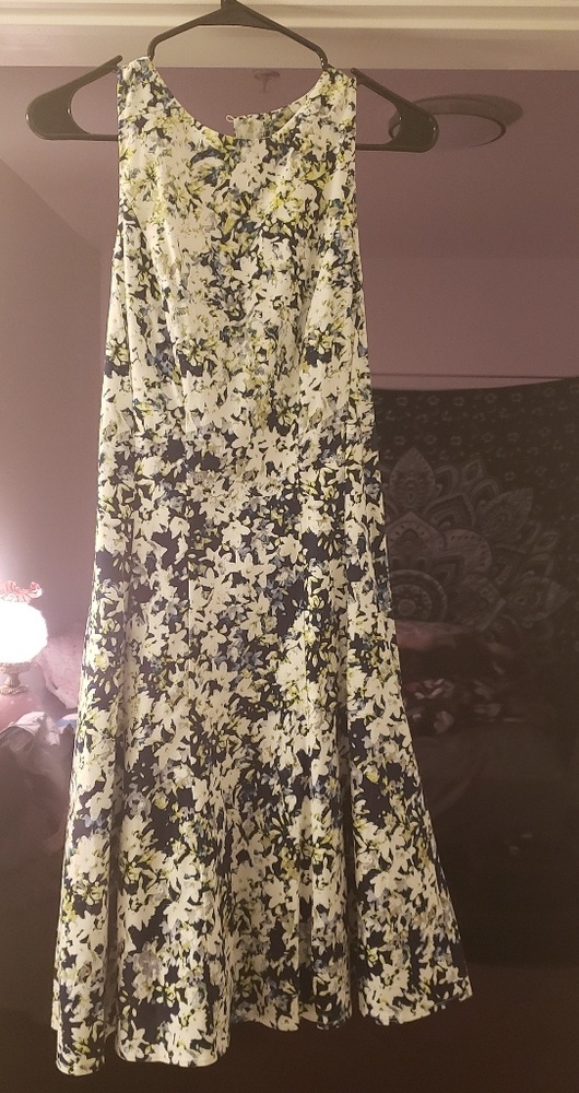 Blue and Green, white flower dress